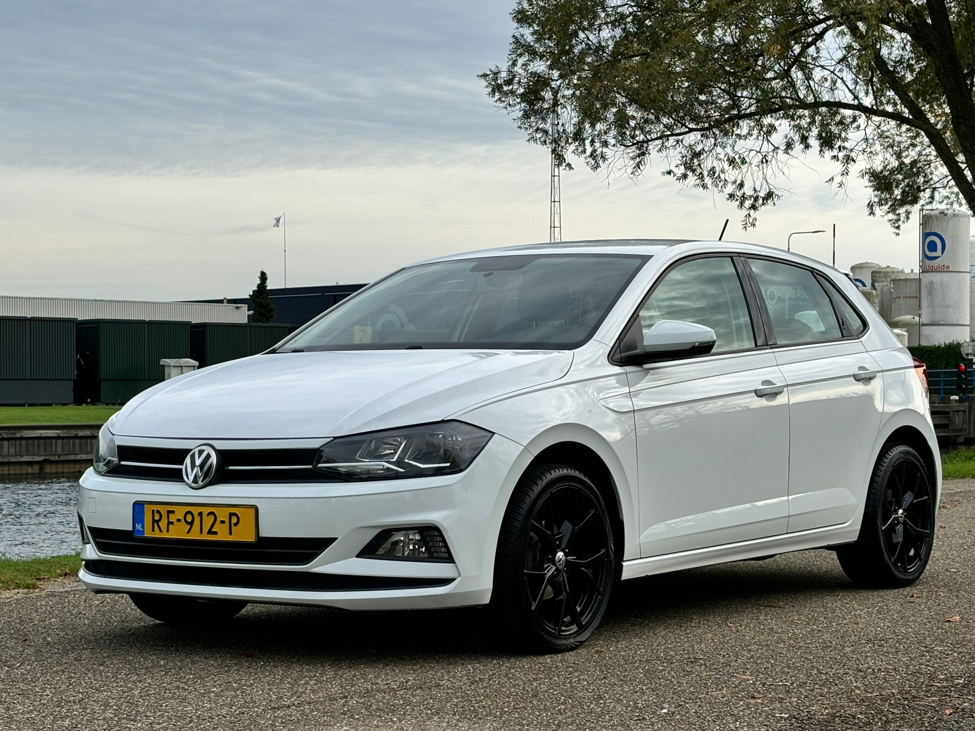 Volkswagen Polo 1.0 Comfortline | 17inch | 5drs | ACC 43699009-0.jpg | Autobedrijf Van Schijndel
